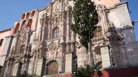 Mexico-Guanajuato-Ornamentado-Iglesia-Fachada