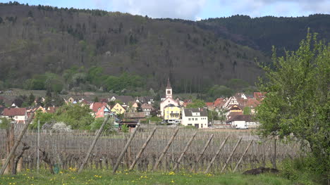 Frankreich-Elsass-Dorf-Und-Vogesen