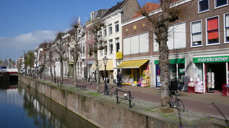 Niederlande-Schoonhoven-Innenstadt-Und-Kanal