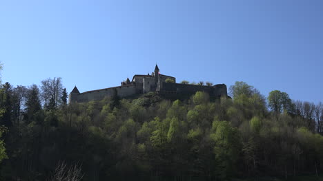 Schweiz-Chateau-De-Gruyeres-Zoomt-Rein