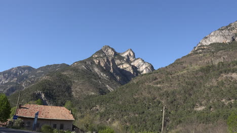 France-Alps-De-Haute-Provence-Zoom-In-On-Peak