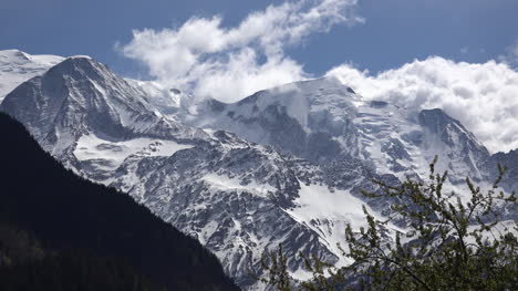 Francia-Mont-Blanc-Vista-Desde-El-Valle