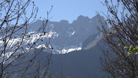 Frankreich-Kar-Im-Alpenkamm-In-Der-Nähe-Von-Lücke