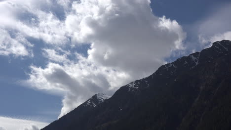 France-Helicopter-Flies-Over-Ridge