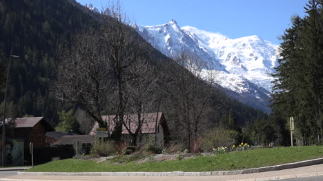 Francia-Casa-Con-Mont-Blanc-Más-Allá