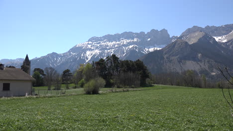 Cresta-De-Francia-En-Los-Alpes-Cerca-De-Brecha