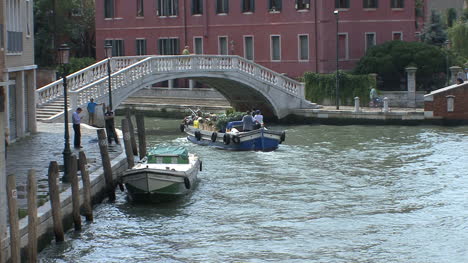 Venice-Motor-boat-&-bridge