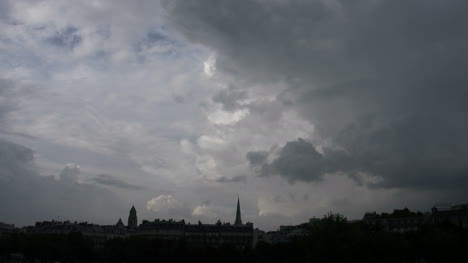 Paris-clouds-dramatic-time-lapse