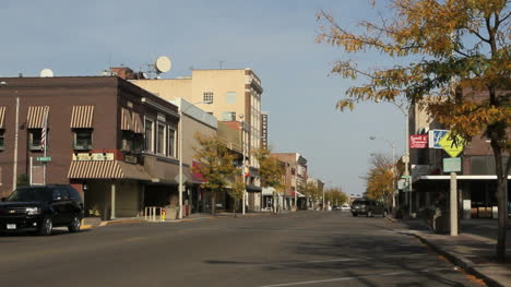 Nebraska-Grand-Island-Street-Mit-Auto