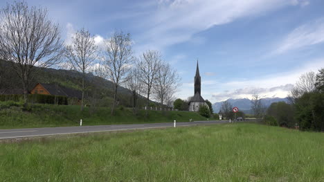 Austria-church-by-highway-near-Kamering-zoom-in