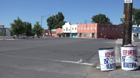 California-Tule-Lake-with-trash-cans