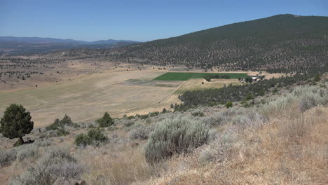 California-dry-hills-and-green-crop-in-valley