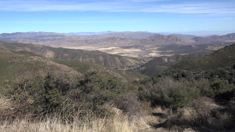 Kalifornien-Blick-Auf-Hügel-Und-Tal-Im-Trockenen-Land-Dry