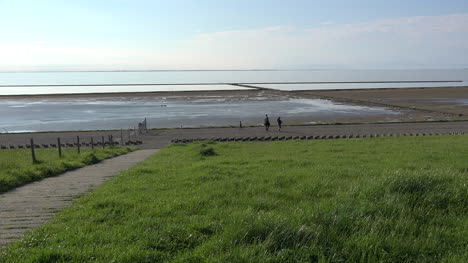 Germany-view-of-high-tide-on-the-Wadden-Sea-from-the-dike