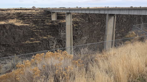 Idaho-Hohe-Brücke-über-Den-Sanke-Fluss