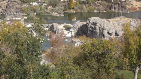 Idaho-Kleiner-Sturz-Bei-Shoshone-Falls