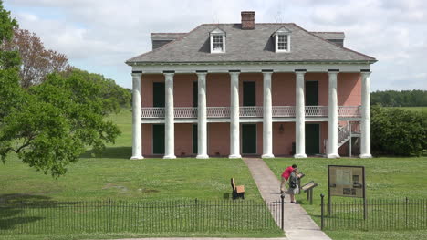 Louisiana-Chalmette-Blick-Auf-Das-Plantagenhaus