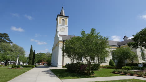 Louisiana-St-Martinville-Seitenansicht-Kirche