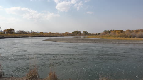 Río-Montana-Missouri-En-Tres-Bifurcaciones