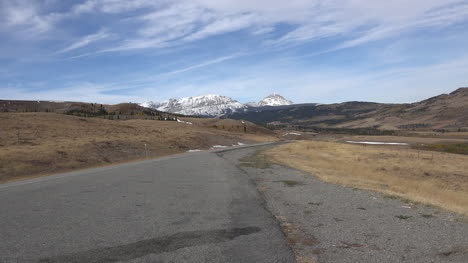 Montana-Road-Que-Conduce-Al-Parque-Nacional-Glacier