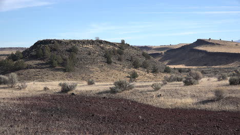 Cráteres-De-Oregon-En-Paisaje-Volcánico