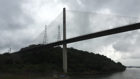 Panama-Nähert-Sich-Der-Jahrhundertbrücke