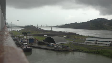 Panamá-Nuevo-Canal-Y-Ferrocarril