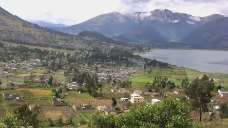 Lake-in-Ecuador