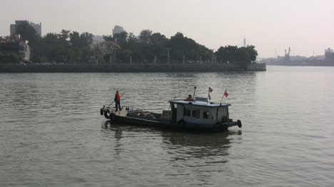 Guangzhou-boat-Pearl-River