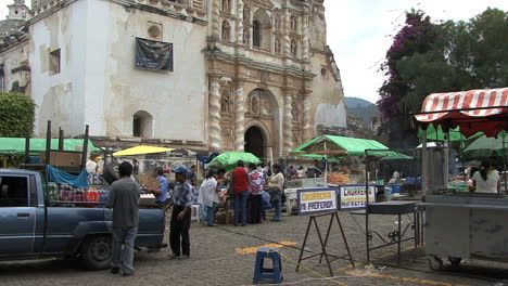 Iglesia-De-Peregrinaje-Guatemala-Antigua