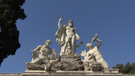 Rom-Neptunstatuen-Piazza-Del-Popolo