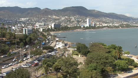 Vista-A-La-Ciudad-De-Acapulco