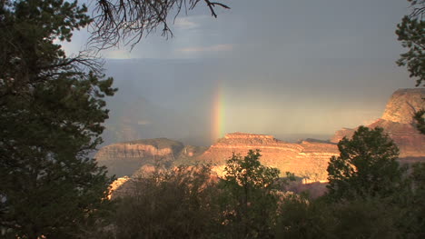 Arizona-canyon-rainbow