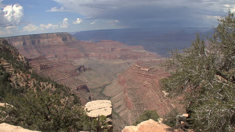 Arizona-Grand-Canyon-rain-view