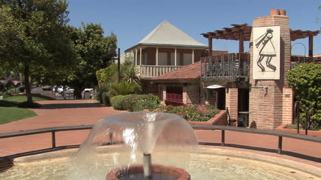 Fuente-De-Arizona-Scottsdale-En-Un-Parque