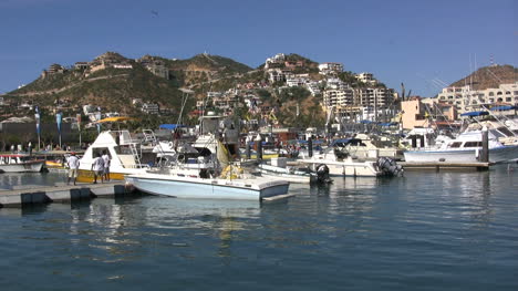 Baja-Cabo-San-Lucas-Barcos-En-El-Puerto