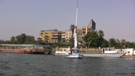 Ägypten-Eine-Feluke-Auf-Dem-Nil