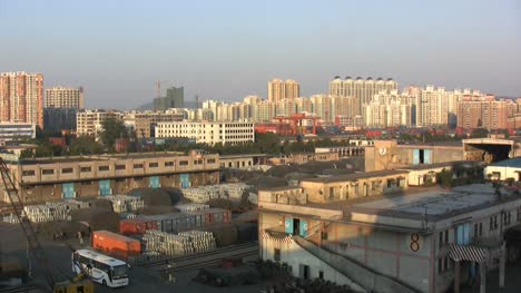 Guangzhou-Docks-Und-Wohnungen