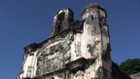 Malacca-Coat-of-arms-on-the-Portuguese-fort