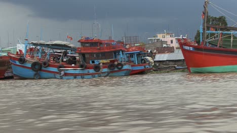 Barcos-Tradicionales-Del-Mekong