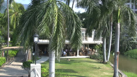 Mexico-Puerto-Vallarta-resturant