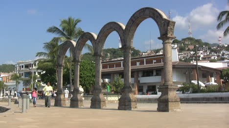Mexico-Puerto-Vallarta-arches