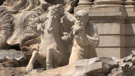 Rom-Trevi-Brunnen-Skulptur