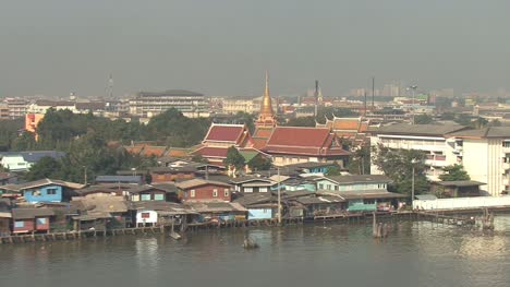 Siedlung-Auf-Dem-Chao-Phraya-Thailand