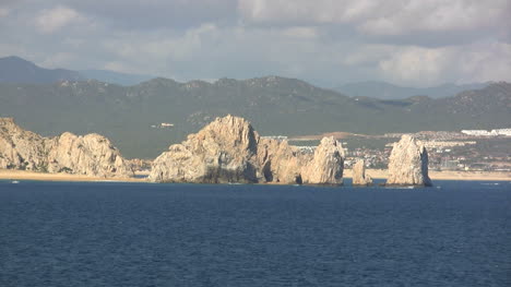 Cabo-San-Lucas-lands-end-in-sun