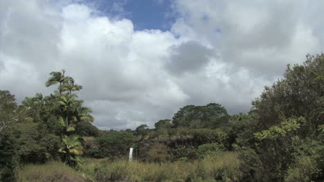 Hawaii-Waterfall-with-clouds-2