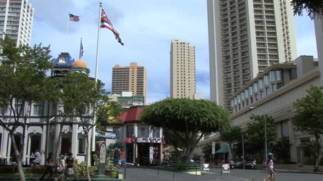 Honolulu-Flagge-Und-Skyline