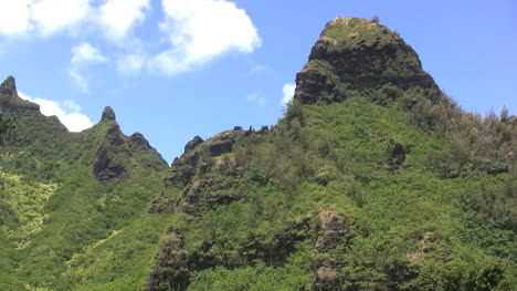 Kauai-Pfannen-Zerklüftete-Vulkangipfel