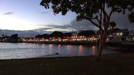 Maui-Lahaina-Late-evening-waterfront