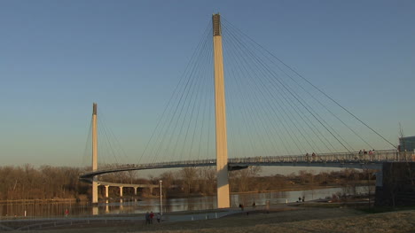 Omaha-View-of-footbridge